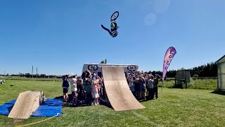 DOING CRAZY TRICKS OVER KIDS!!!!! - KNAPDALE...