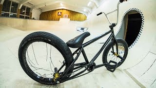 HOW TO DESTROY A BMX BIKE IN 10 SECONDS