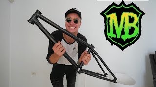 MY NEW SIGNATURE BMX FRAME!!