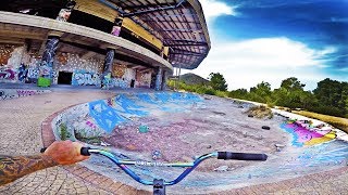 BMX RIDING AT INSANE ABANDONED SKATEPARK