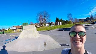 MY NEW FAVOURITE SKATEPARK!!