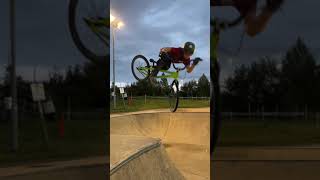 BMX cyclopark skatepark age 11