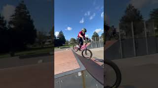 Creative on the BMX by 11yr old #skatepark