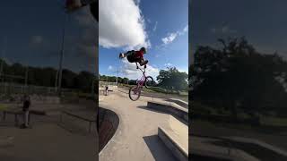 Truckdriver with a one foot can #bmx #11yrsold