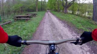 MTB - Ereszkedés a zöld völgybe
