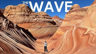 The Famous Wave at Arizona's Coyote Buttes -...