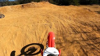 FIRST TIME JUMPING MY 2021 CRF150RB!!
