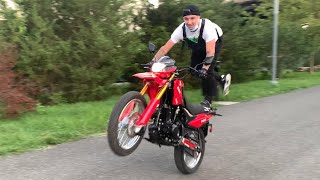 THE ONLY BIKE I CANT WHEELIE!!?