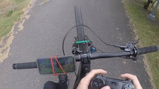 WHEELING WITH NO HANDS WHILE PLAYING FORTNITE!!