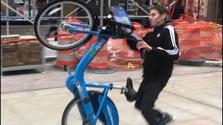 WHEELING CITI BIKES IN THE CITY..