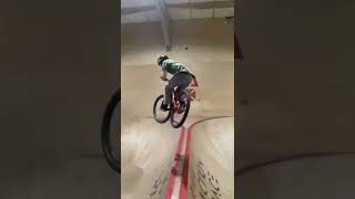 Flatting a spine  #mtb #bikes #riding #jumpbike