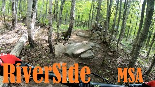 Riverside, Mont Sainte-Anne.