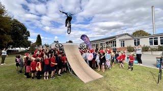 DOING MTB TRICKS OVER KIDS!! - WEST GORE...