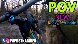 Pohoda v lese, nikde nikdo, jen prach na ...