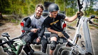Fabio zwingt Stephan Pütz zum E-Bike-Fahren...