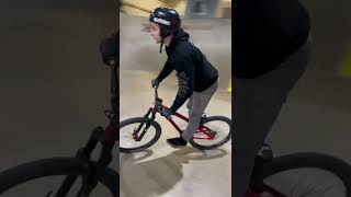 Bowl pocket funnzieee! ..#mtb #biking...