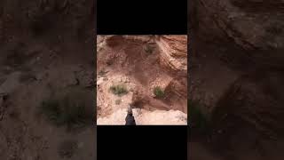 Unbeliveable bike crash Pinkbike Friday Fails ...