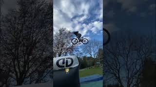 CRAZY FEELING MTB TRICK #shorts #mtb