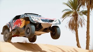 Team Peugeot Total testing their 3008DKR Maxi...