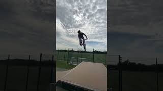 Just having fun in the sun!☀️..#mtb...