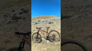 Enduro con una Down Country?  #shorts #mtb...