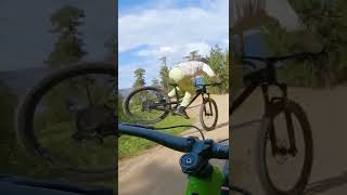 Crazy loose and stylish mountain biker!
