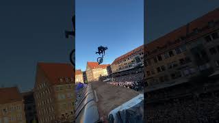 Worlds first 360 tailwhip to barspin to...