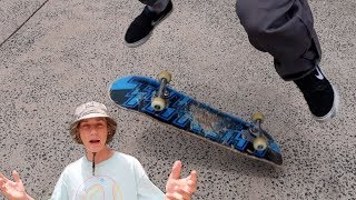 HOW TO KICKFLIP!