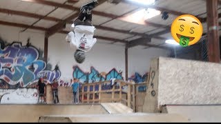 RIDING EXPENSIVE INDOOR SKATEPARK FOR FREE!