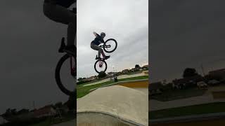 Which no hander do you prefer? Tuck No or...