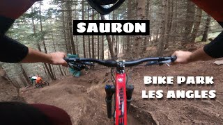LES ANGLES BIKE PARK. ⚫ Pista Negra : ...