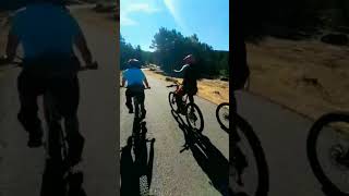 Hay poco Rock & Roll #shorts #mtb...