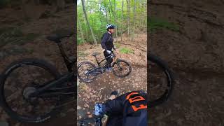 Enduro rock rolling