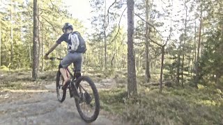 20 Aug 2022 riding down Gullstien, Hylliskogen...