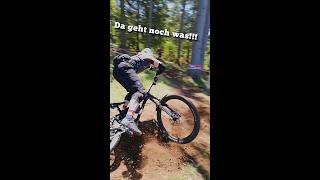 Smooth MTB crash - #trailpartie #josiberg