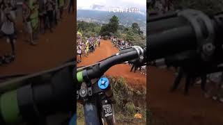 I can fly #Shorts #ExtremeBike #Downhill...