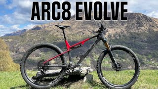 Arc8 Evolve: una XC supermoderna e superleggera