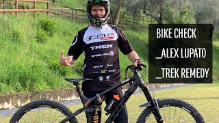 Bike Check: Alex Lupato's Trek Remedy [in Italian]