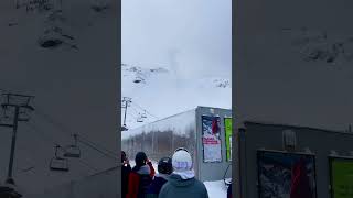 Massive Avalanche at Whistler by Helicopter XH...