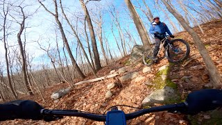 White Crossover Trail Ringwood St Pk Jan 8, 2023