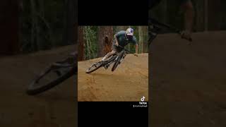 Chainless Redbull rider! #mountainbike #asmr...