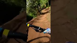 These berms  #mtb #asmr #mtb #australia #jumps...