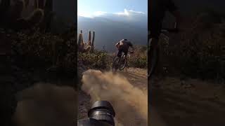Locos días en la cordillera  @FelipeAgurto