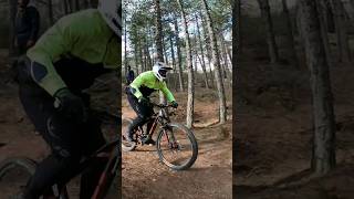 Mini saltos  #shorts #mtb #mountainbike...