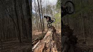 Log Trials on the Trail ✊ #mtb