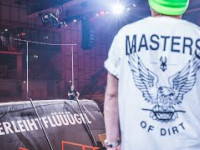 Innsbruck mod show Harry Schofield