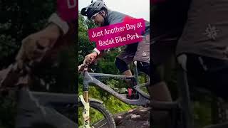 #badakbikepart #santacruzbicycles #indonesia...