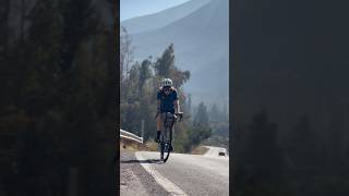 Feliz de poder pedalear junto a mi novia...