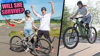 MY GIRLFRIEND COMES ON HER FIRST URBAN MTB...