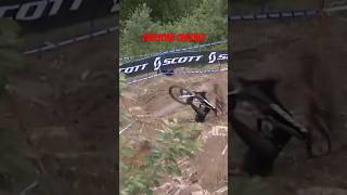 World Cup crashes #downhill #mountainbike...